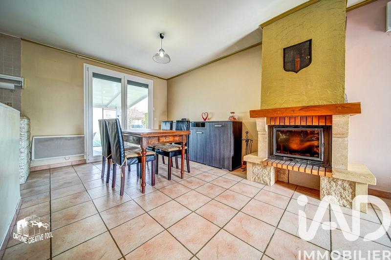 Maison - 90 m² - 5 pièces