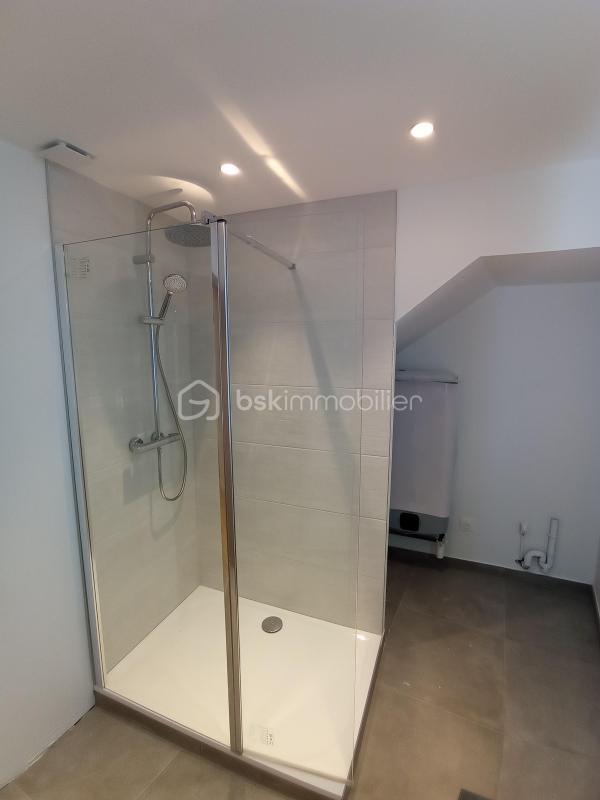 Appartement - 60 m² - 2 pièces