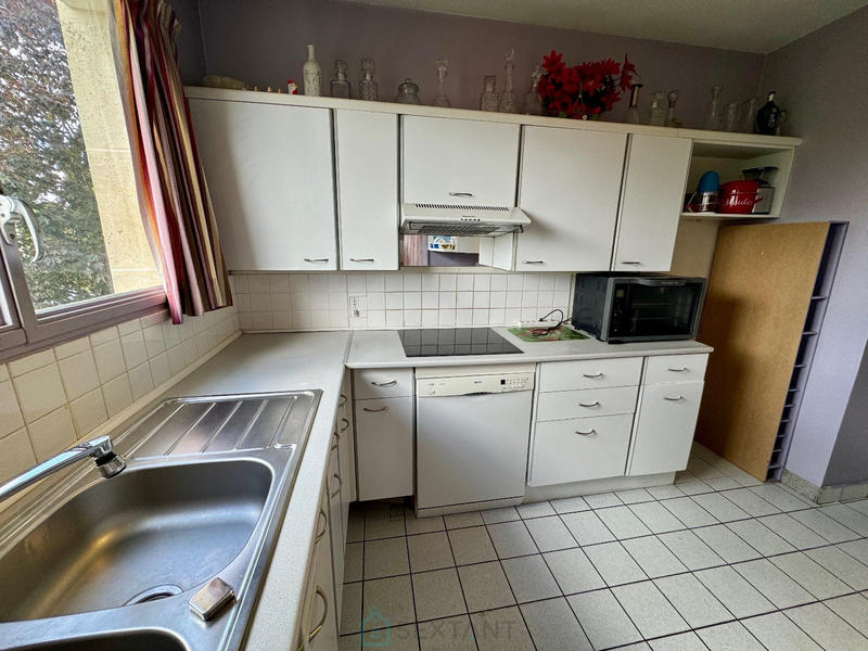 Appartement - 80 m² - 4 pièces