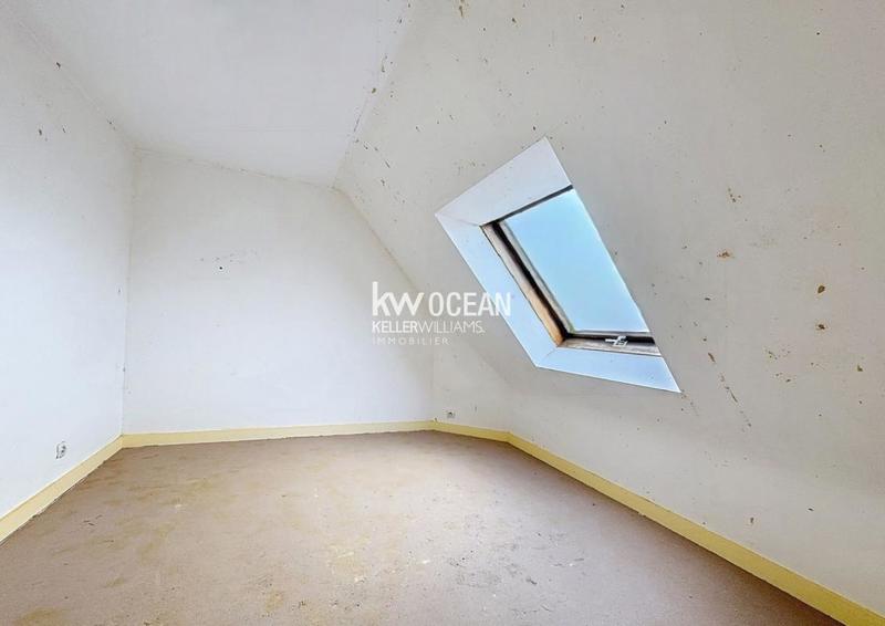 Maison - 96 m² - 5 pièces