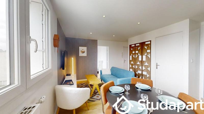 Chambre - 11 m² - 1 pièce