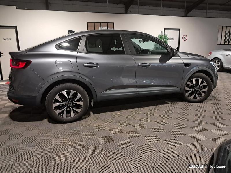Renault Arkana E-Tech 145 Business Hybride