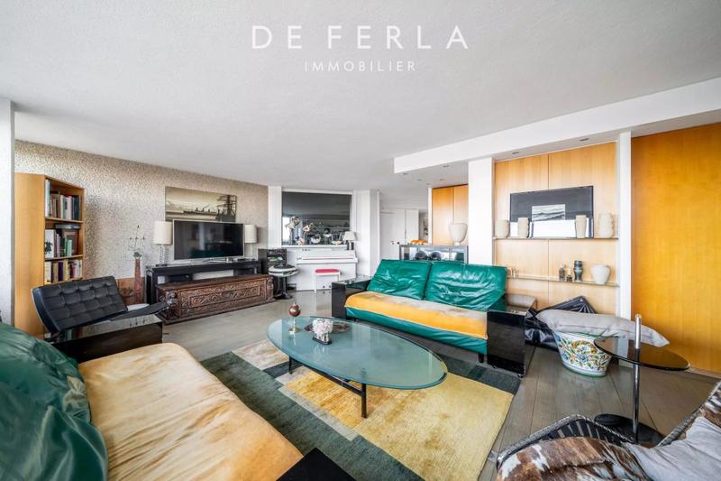 Appartement - 133 m² - 6 pièces