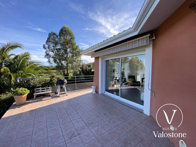 Maison traditionnelle - 119 m² - 5 pièces