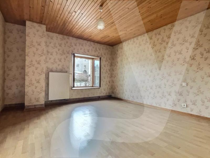 Maison - 182 m² - 8 pièces