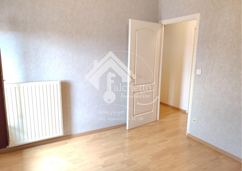 Maison de village - 75 m² - 3 pièces