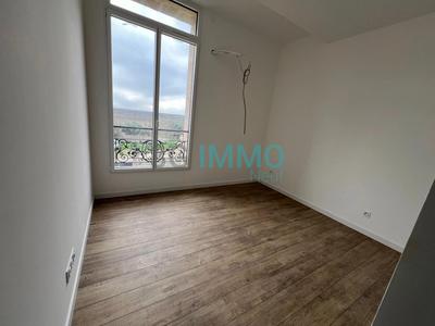Appartement - 110 m² - 4 pièces