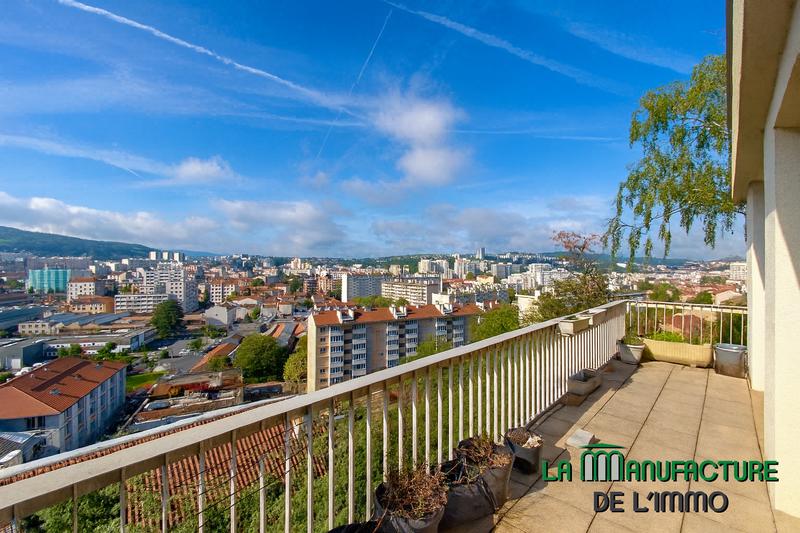 Appartement - 90 m² - 3 pièces