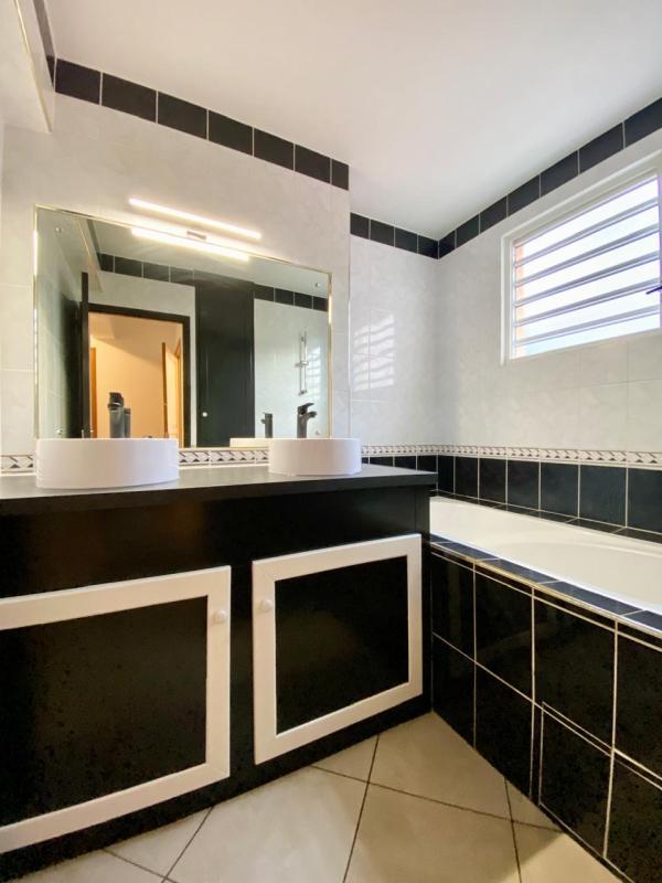 Appartement - 89 m² - 4 pièces