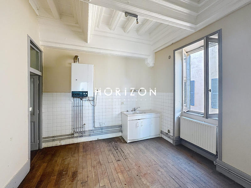 Appartement - 83 m² - 4 pièces