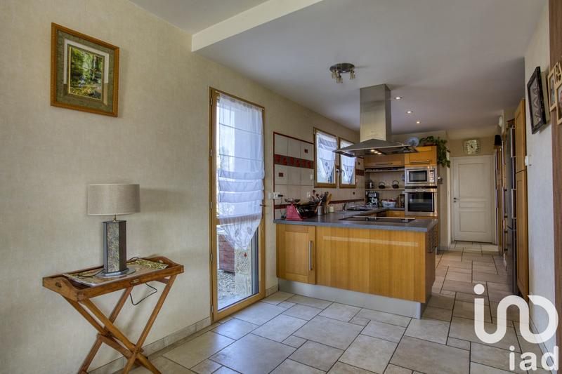 Maison - 185 m² - 6 pièces