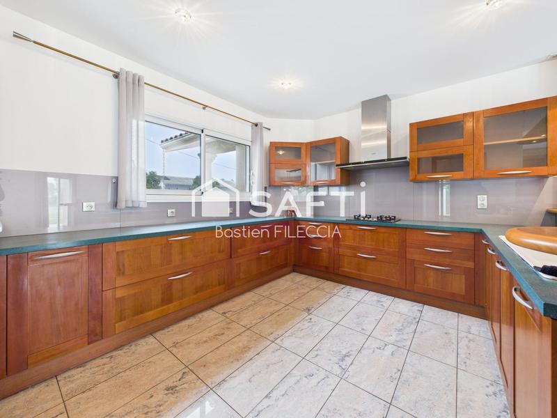 Villa - 173 m² - 4 pièces