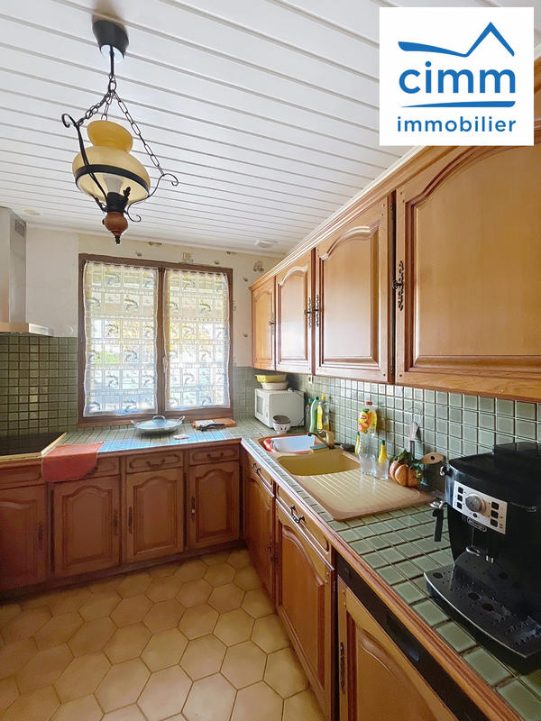 Maison - 95 m² - 5 pièces