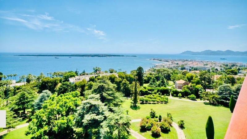 Appartement - 111 m² - 3 pièces