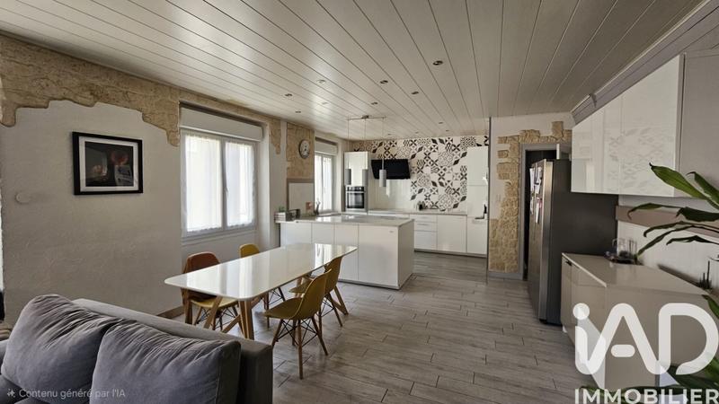 Maison - 98 m² - 5 pièces