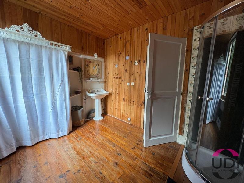 Maison - 171 m² - 6 pièces