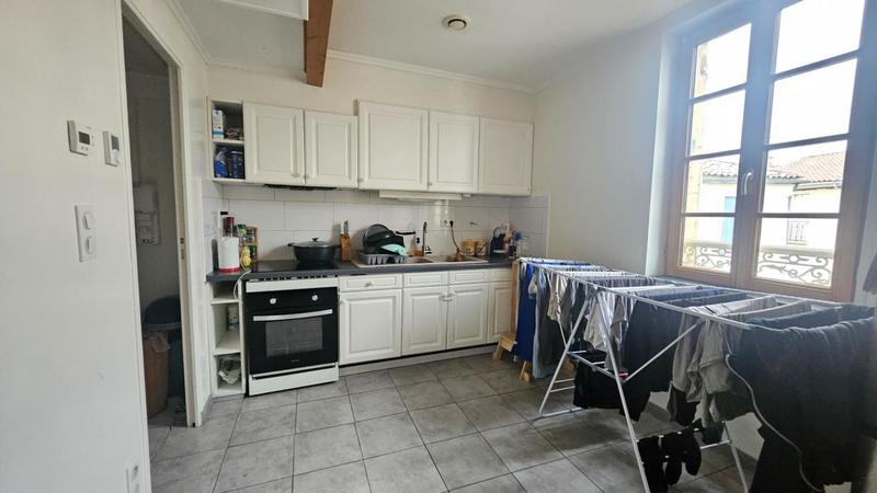 Maison - 276 m² - 10 pièces