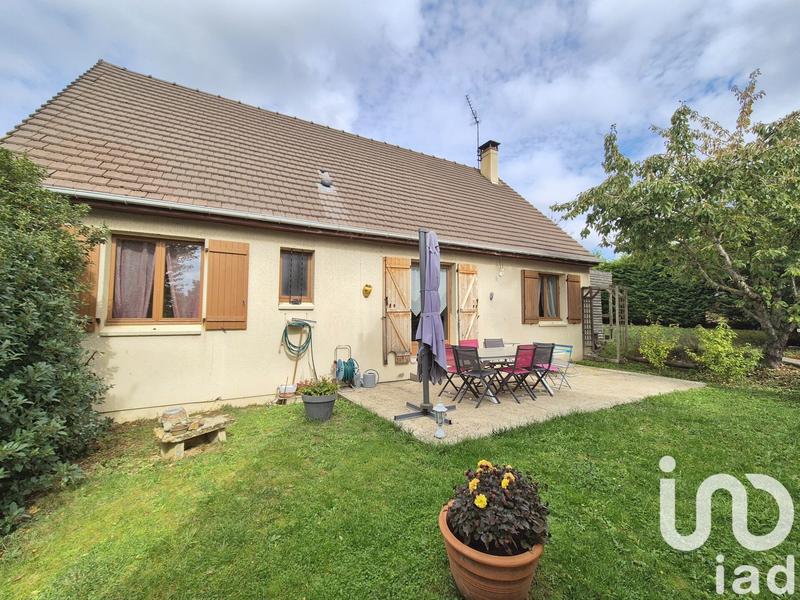 Maison - 90 m² - 5 pièces