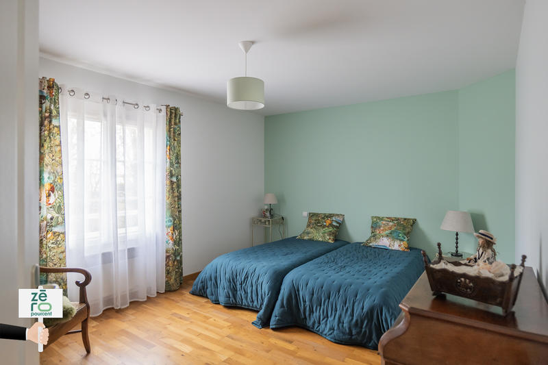 Maison - 176 m² - 6 pièces