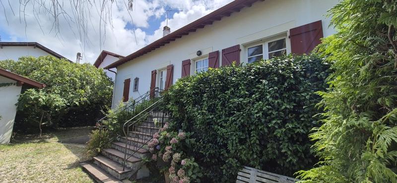 Maison - 153 m² - 8 pièces