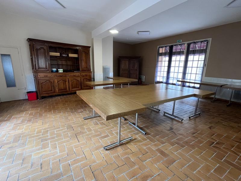 Fonds de commerce - 422 m²