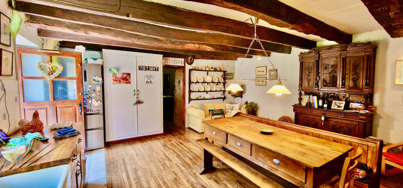 Maison - 200 m² - 6 pièces