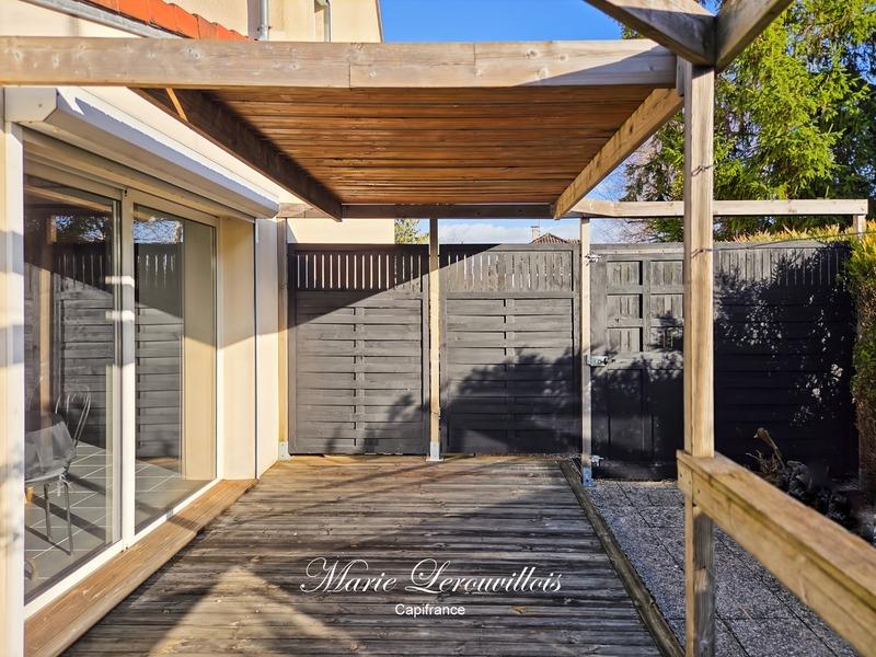 Maison - 152 m² - 8 pièces