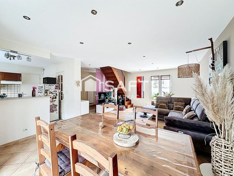 Maison - 91 m² - 4 pièces