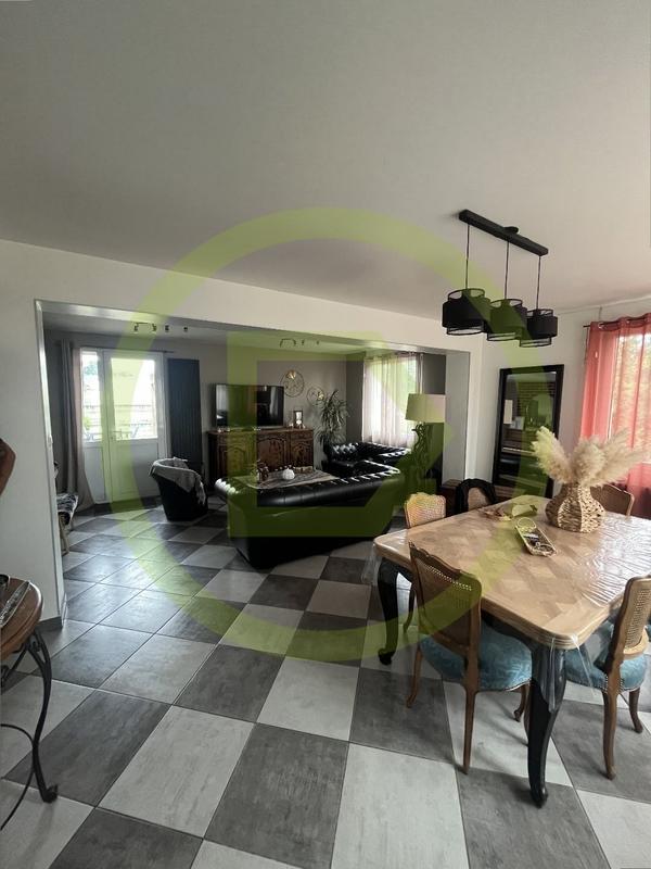 Maison - 150 m² - 6 pièces