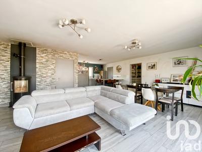 Maison - 122 m² - 7 pièces