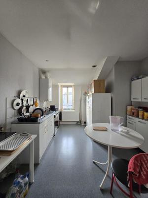 Appartement - 86 m² - 3 pièces