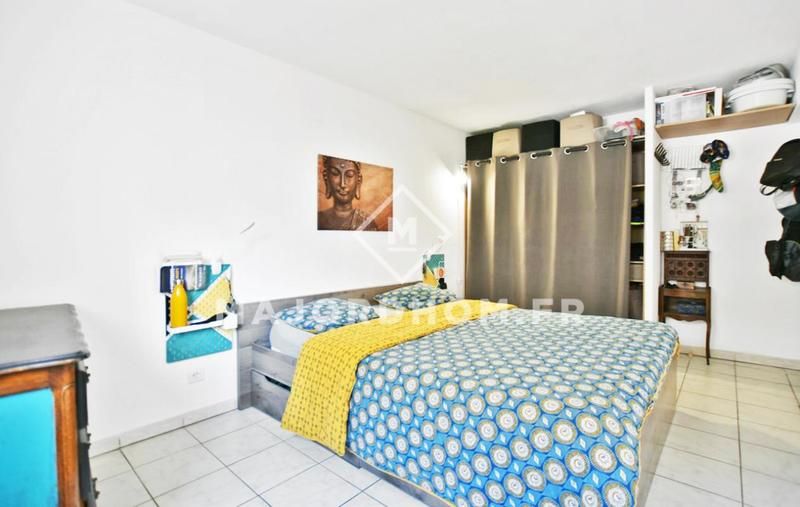 Appartement - 92 m² - 4 pièces