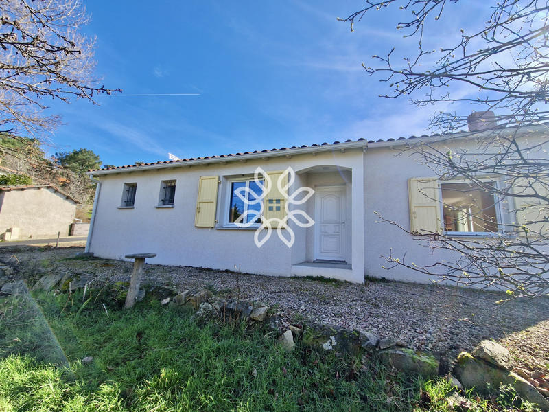 Maison - 82 m² - 4 pièces