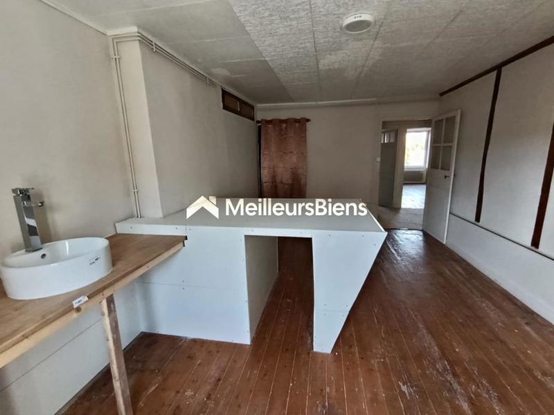 Maison - 170 m² - 5 pièces