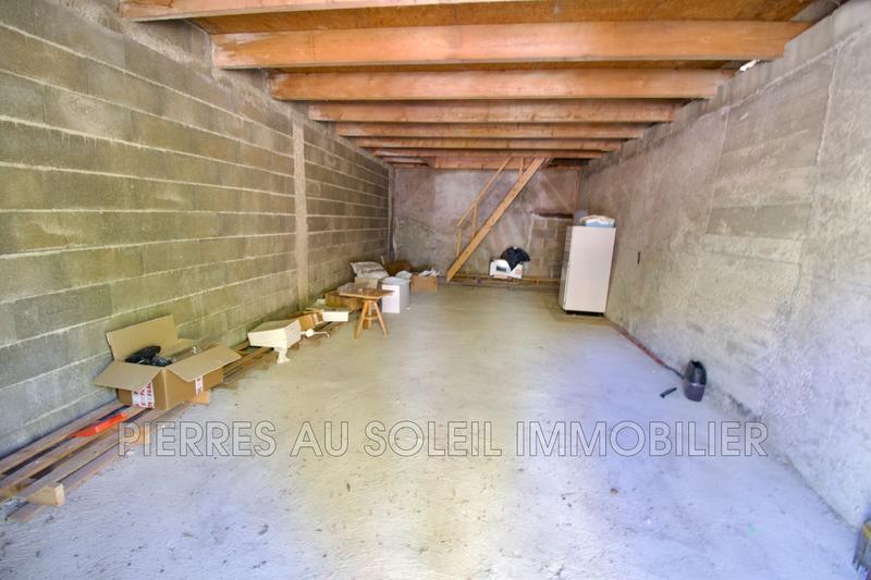 Parking / Garage - 32 m²