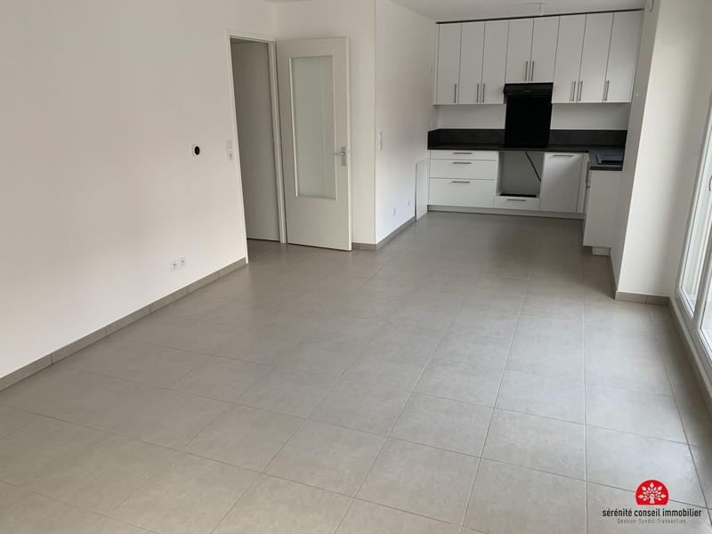 Appartement - 70 m² - 3 pièces