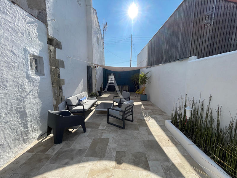 Maison - 162 m² - 7 pièces