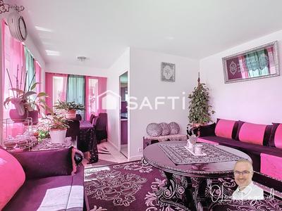 Appartement - 96 m² - 5 pièces