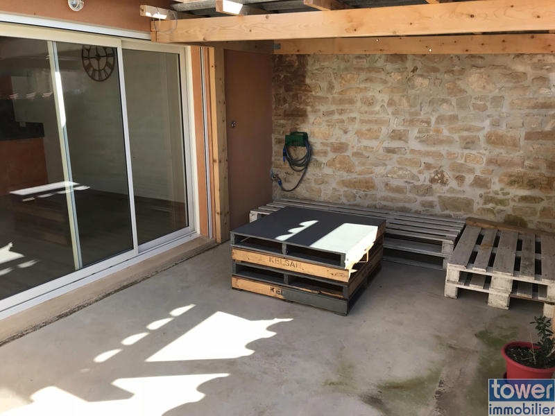 Maison - 220 m² - 4 pièces