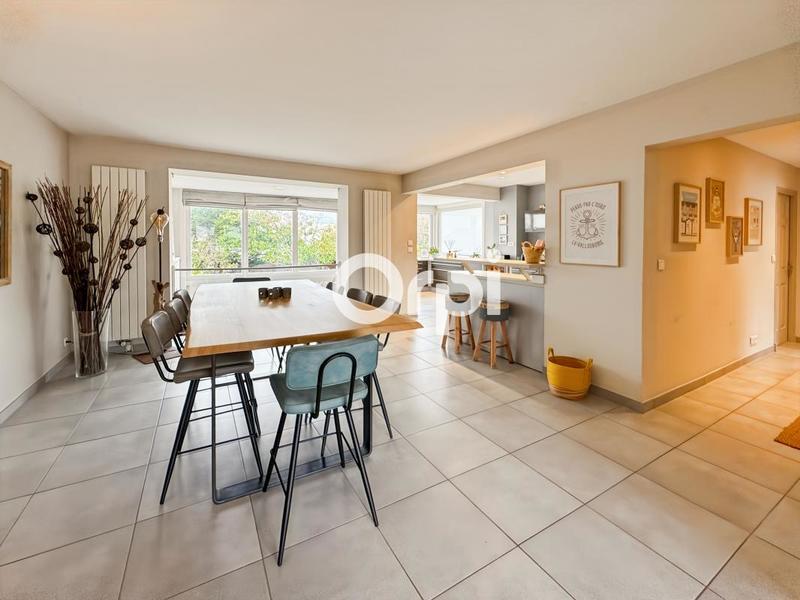 Appartement - 106 m² - 4 pièces