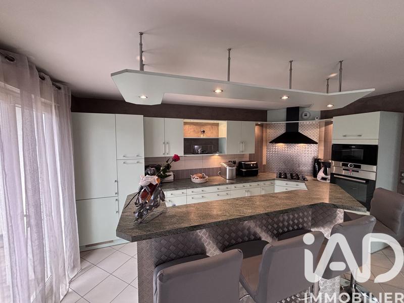 Maison - 125 m² - 5 pièces