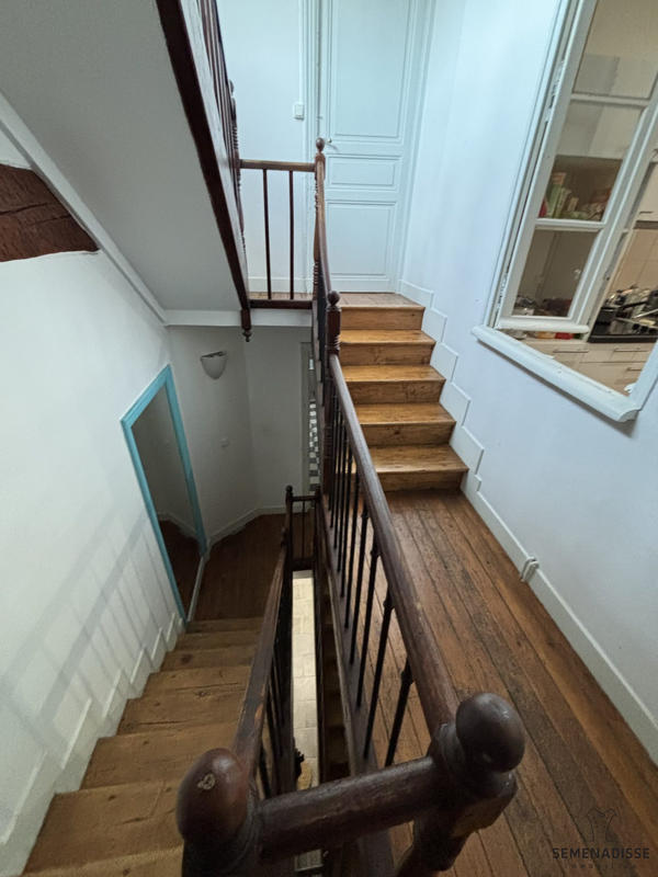 Appartement - 80 m² - 3 pièces