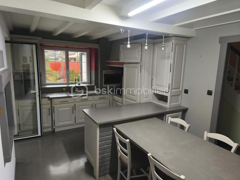 Maison - 117 m² - 7 pièces