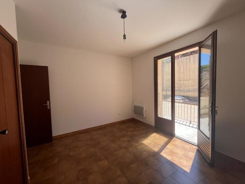 Appartement - 87 m² - 3 pièces