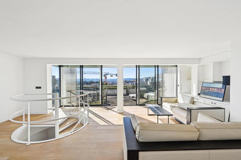 Villa sur toit - 195 m² - 4 pièces