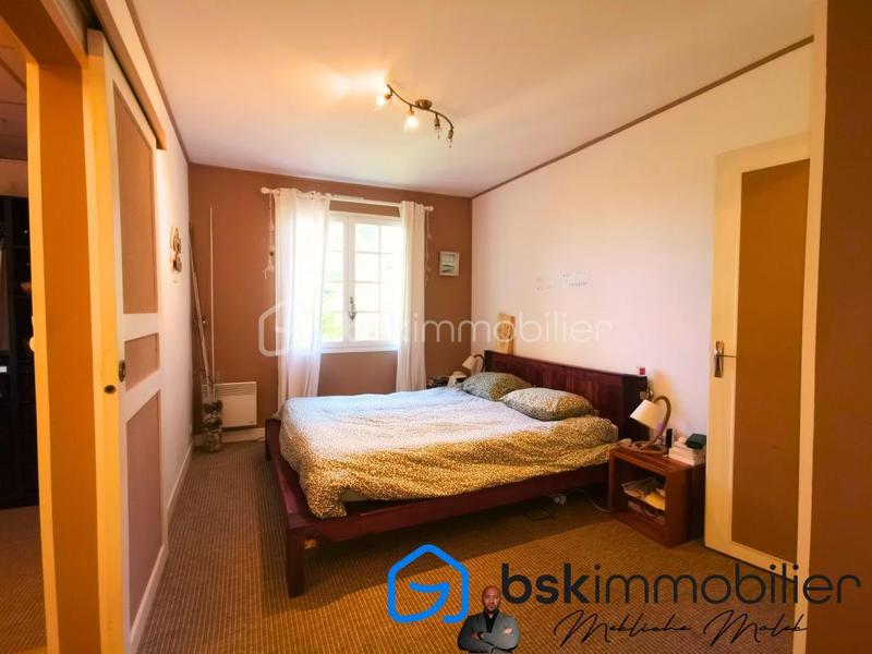 Maison - 175 m² - 7 pièces