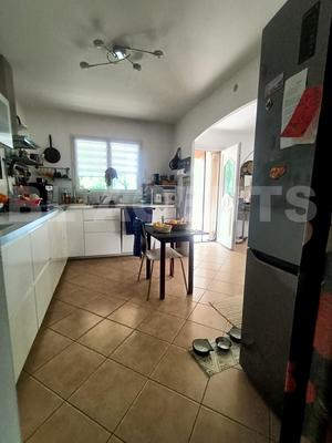 Maison traditionnelle - 110 m² - 4 pièces