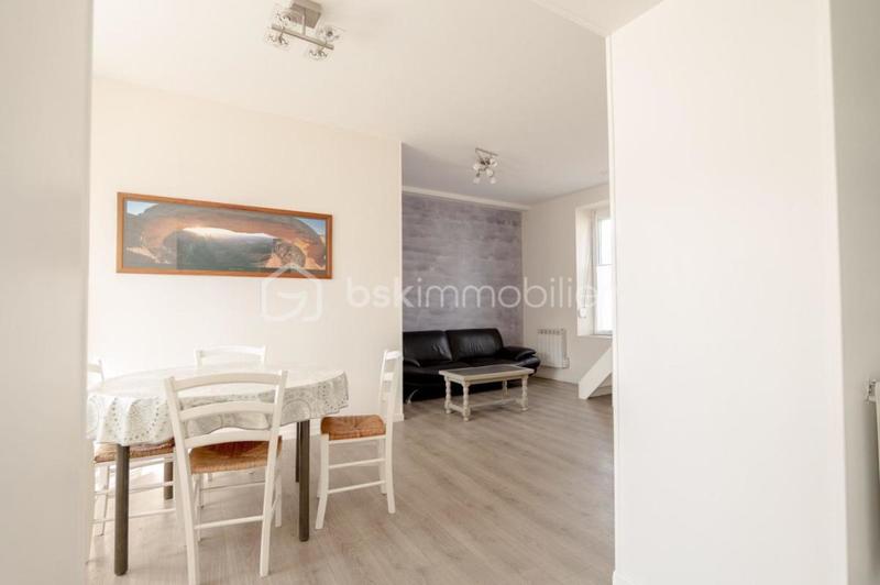 Maison - 188 m² - 15 pièces