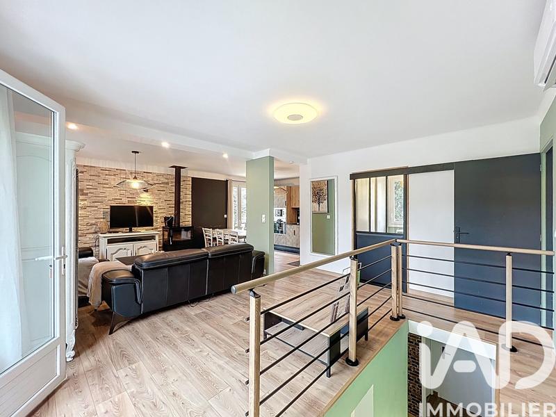 Maison - 121 m² - 5 pièces