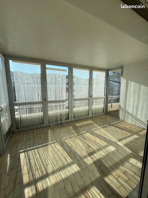 Appartement - 95 m² - 5 pièces